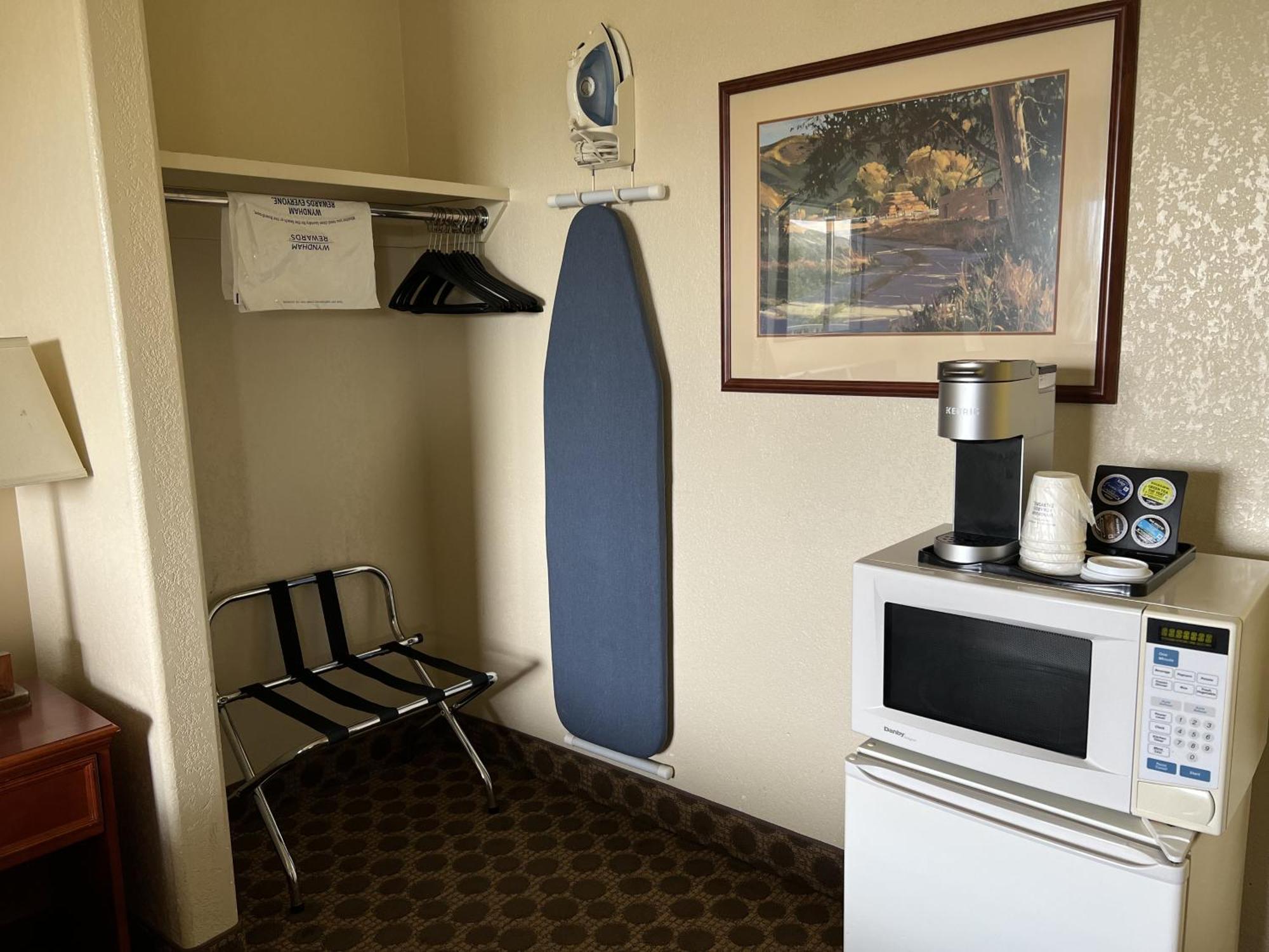 Travelodge By Wyndham Drumheller Ab Luaran gambar